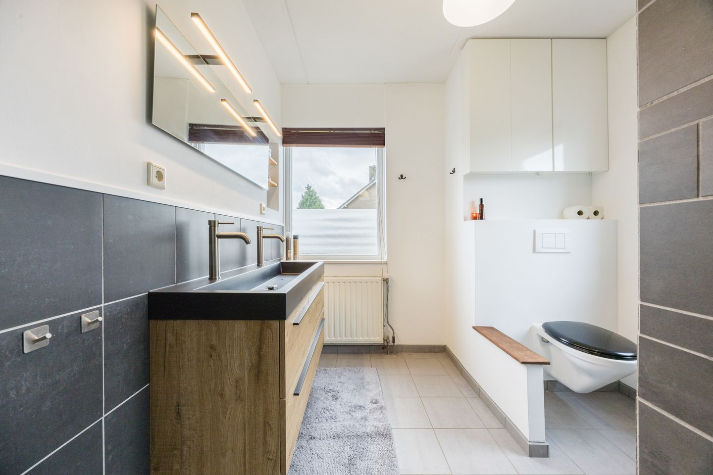 Foto 19 van Liesmortel 1-B