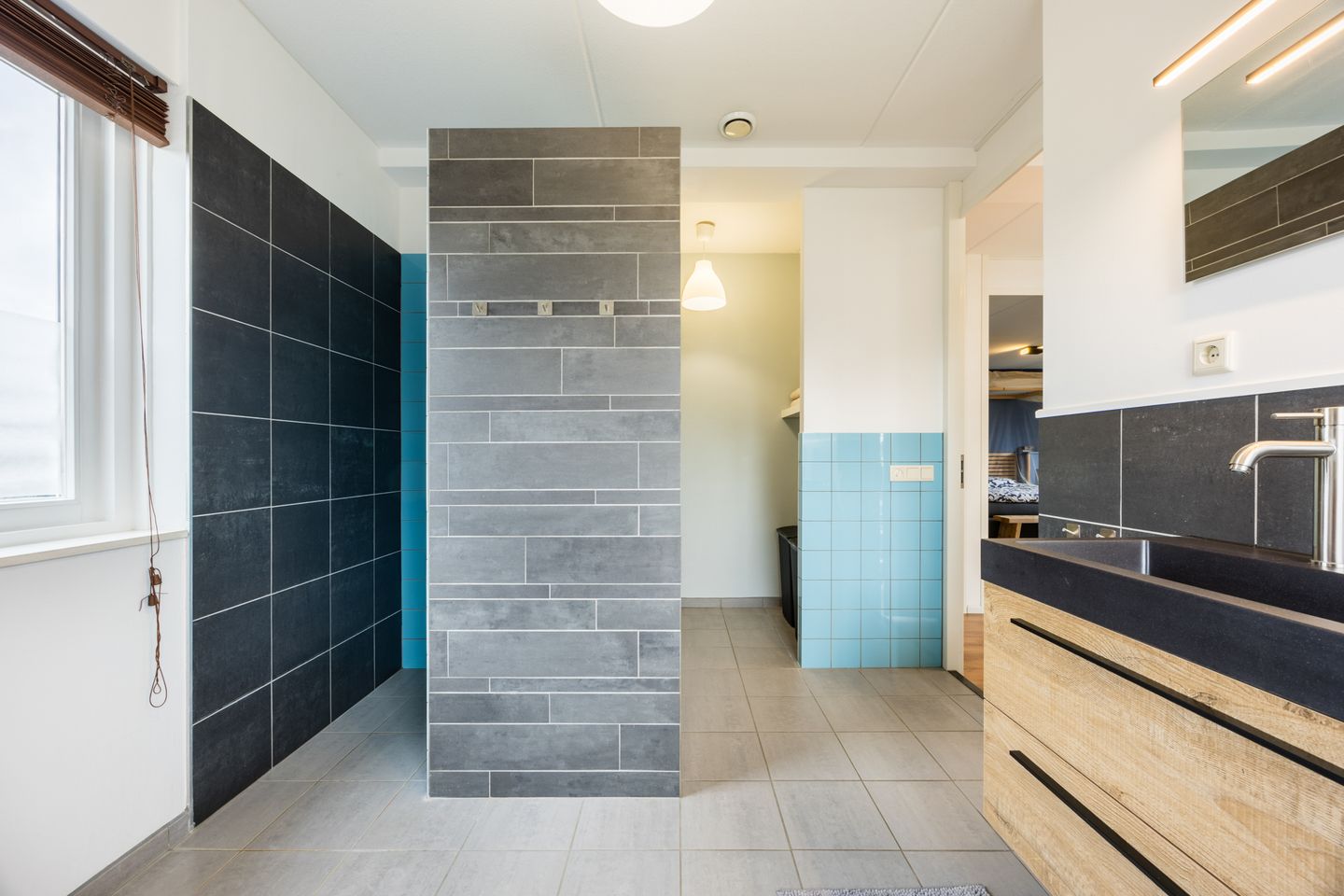 Foto 20 van Liesmortel 1-B