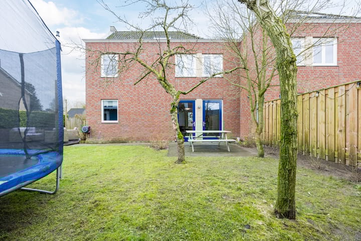 Foto 28 van Liesmortel 1-B