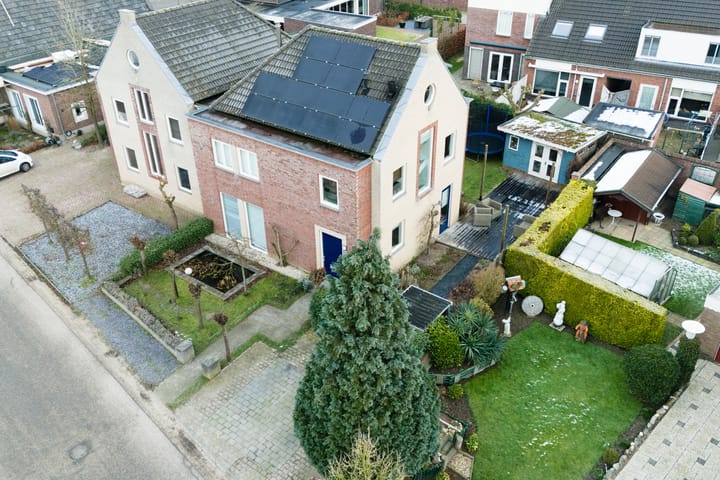 Foto 1 van Liesmortel 1-B