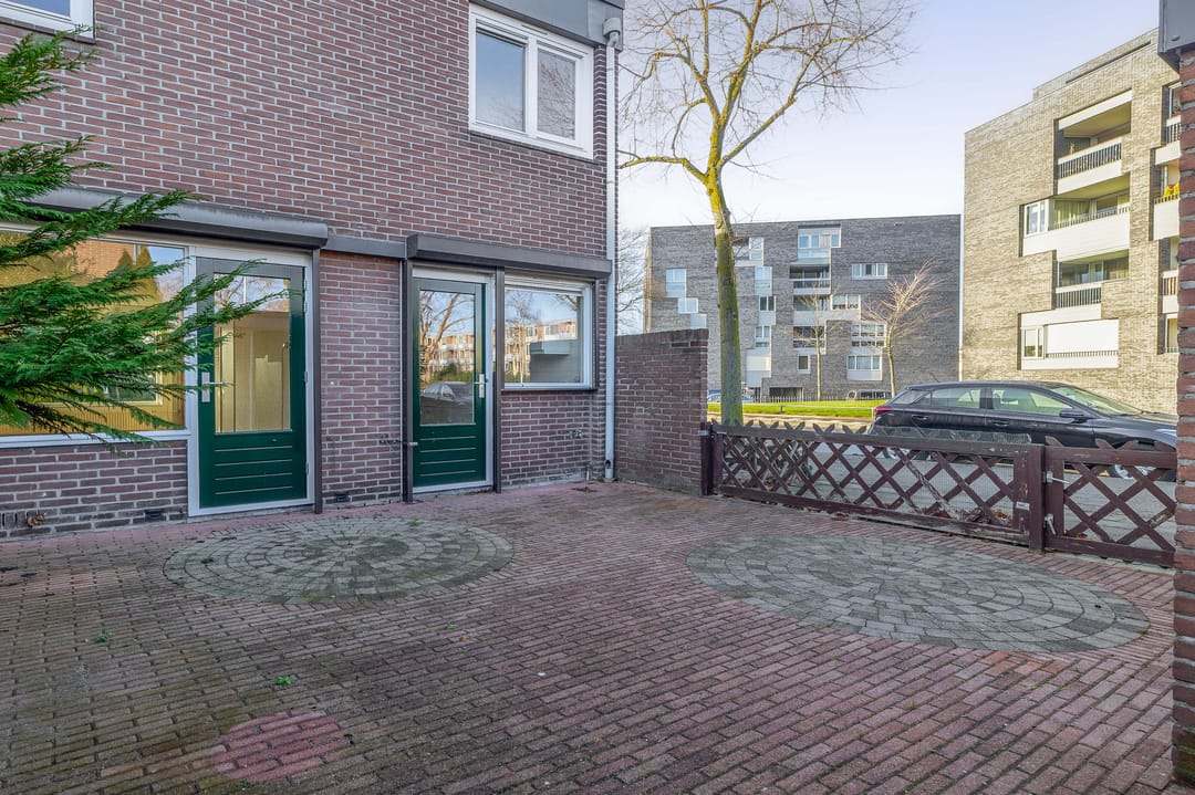 Photo 2 of Albardastraat 40