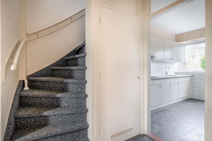 Foto 4 van Albardastraat 40