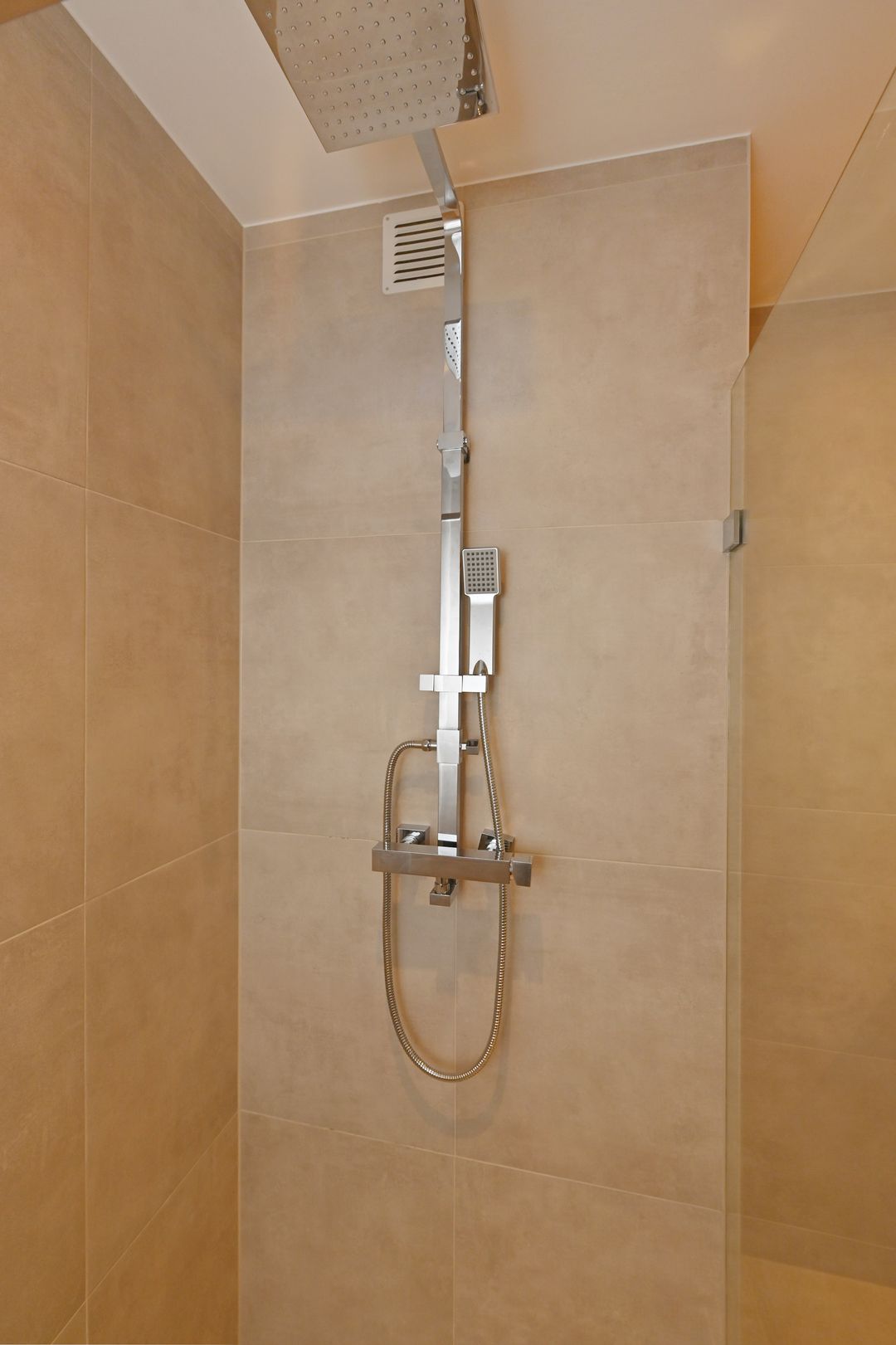 Foto 43 van Burgemeester Patijnlaan 616