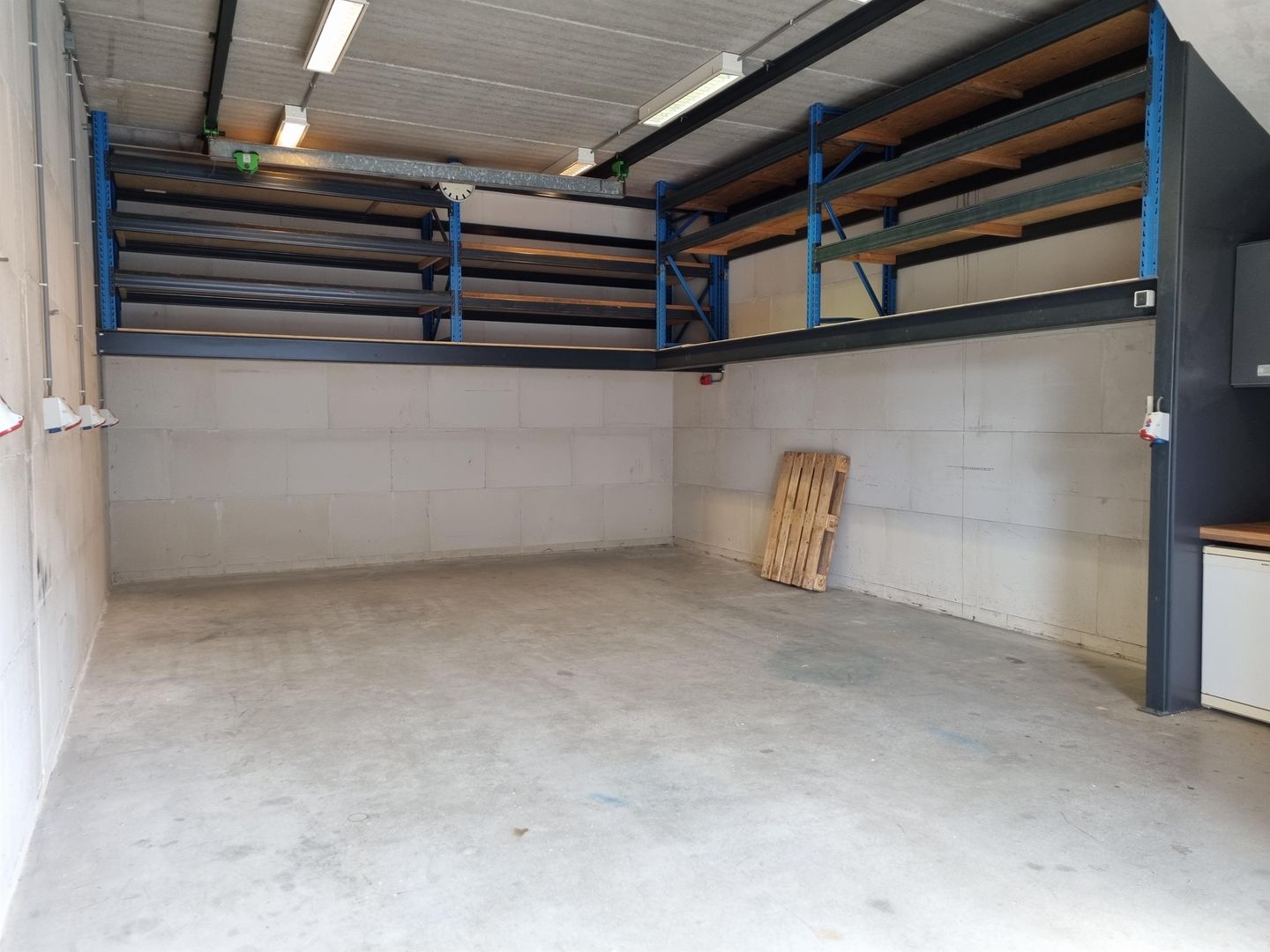 View photo 4 of Noordmeerstraat 2