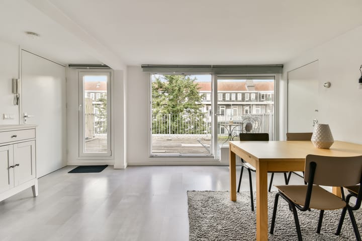 Foto 10 van Joos de Moorstraat 25-3