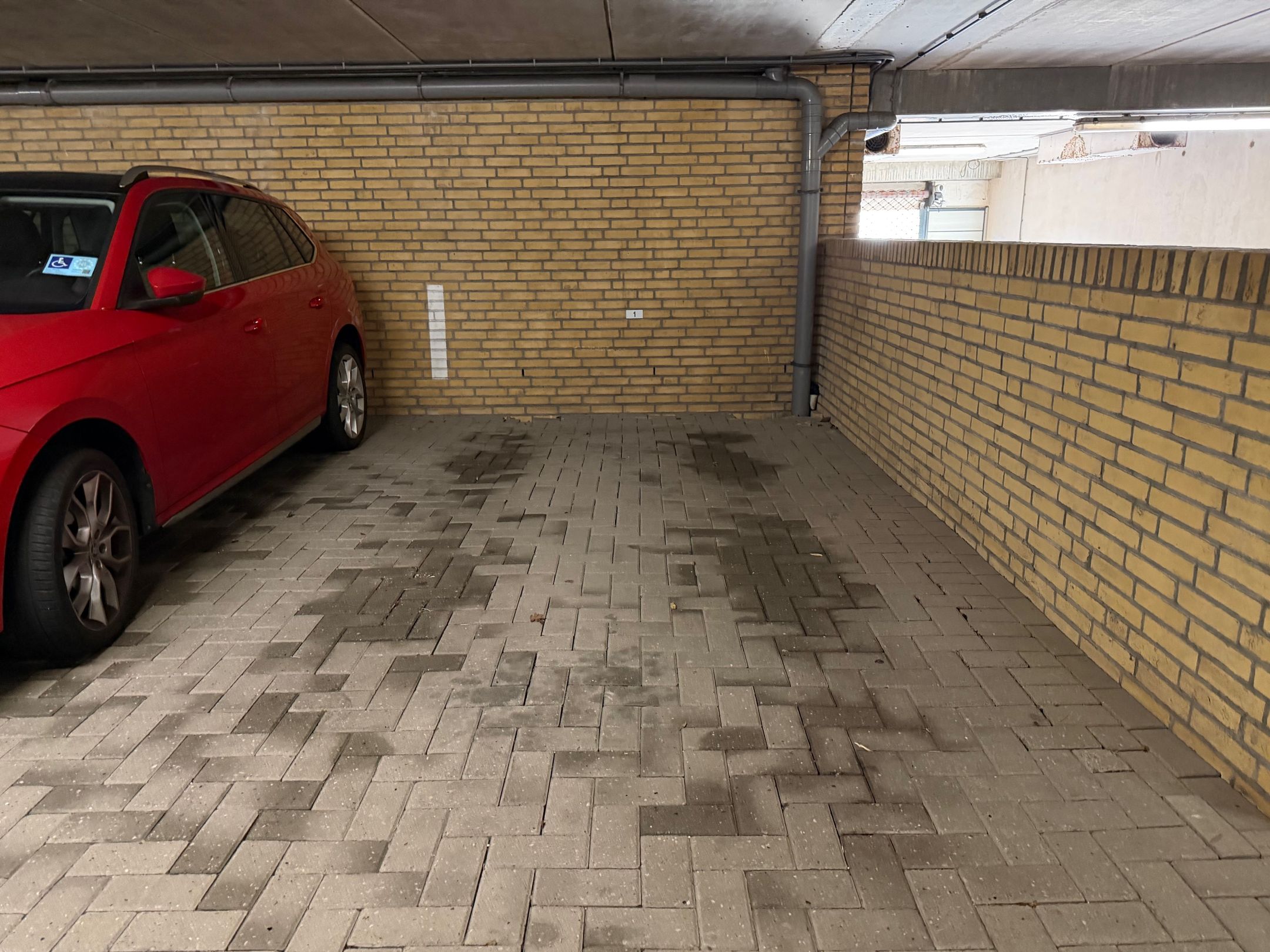Photo 3 of Van Speijkstraat-parkeerplaats nr.1