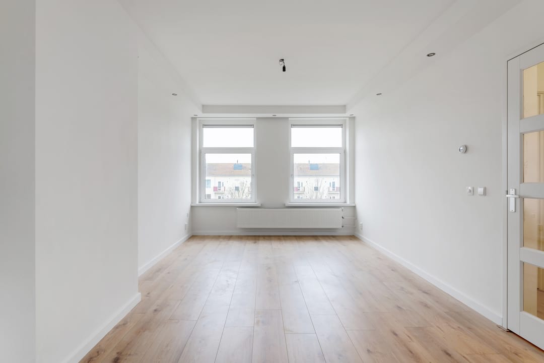 Photo 8 of Hogenbanweg 112-D