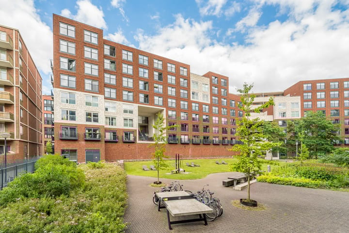 Photo 29 of Welnastraat 287