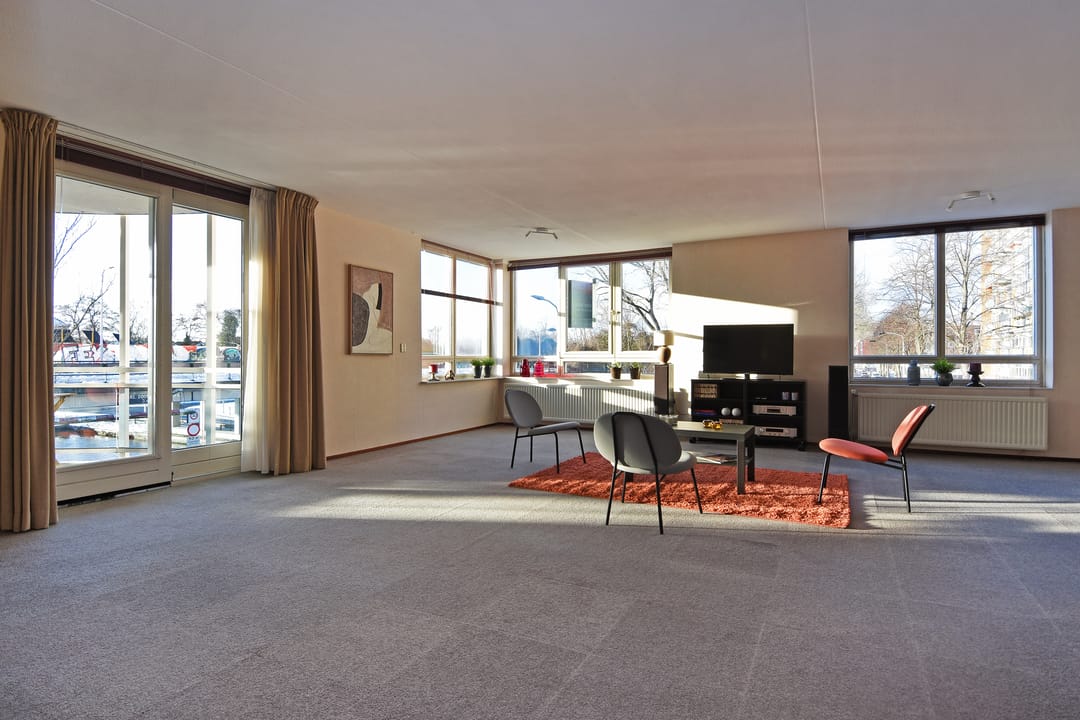 Foto 11 van Letland 8