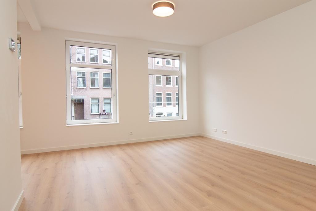 Photo 3 of Burmanstraat 29-1