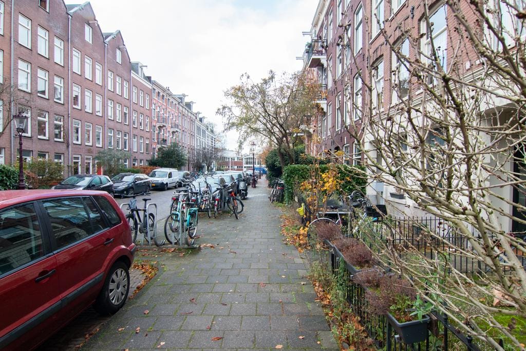 Photo 21 of Burmanstraat 29-1