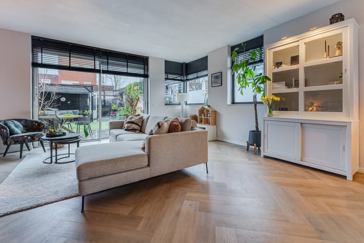 Foto 2 van Alver 108