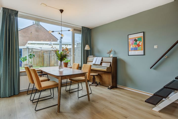 Photo 7 of Raadhuisstraat 102