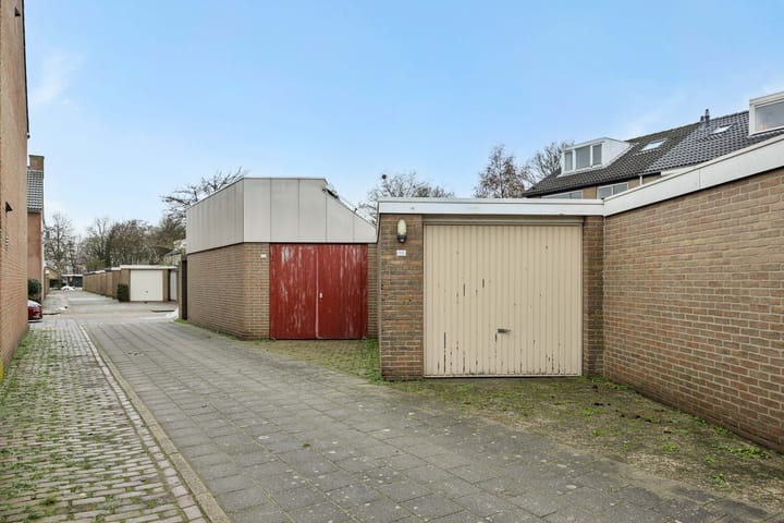 Photo 32 of Raadhuisstraat 102