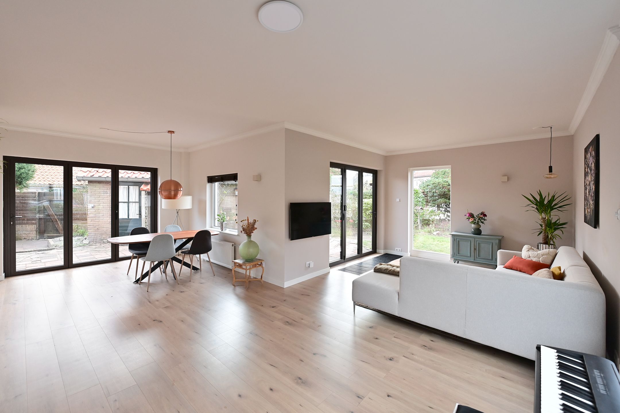 Buying a house in The Netherlands., van Tienhovenlaan 19