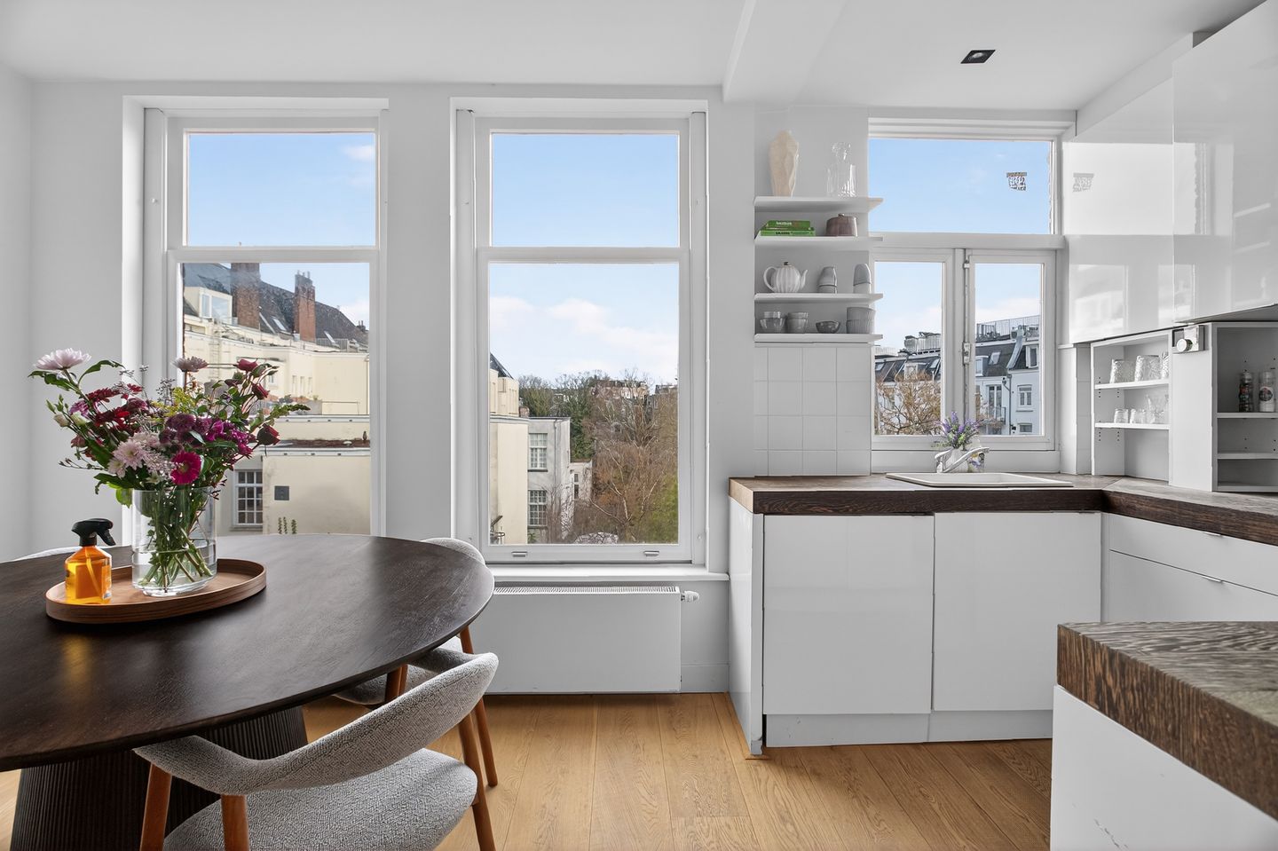 Foto 10 van Eerste Nassaustraat 18-3