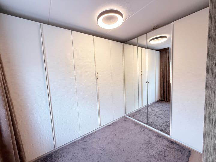 Foto 16 van Loethoelilaan 74