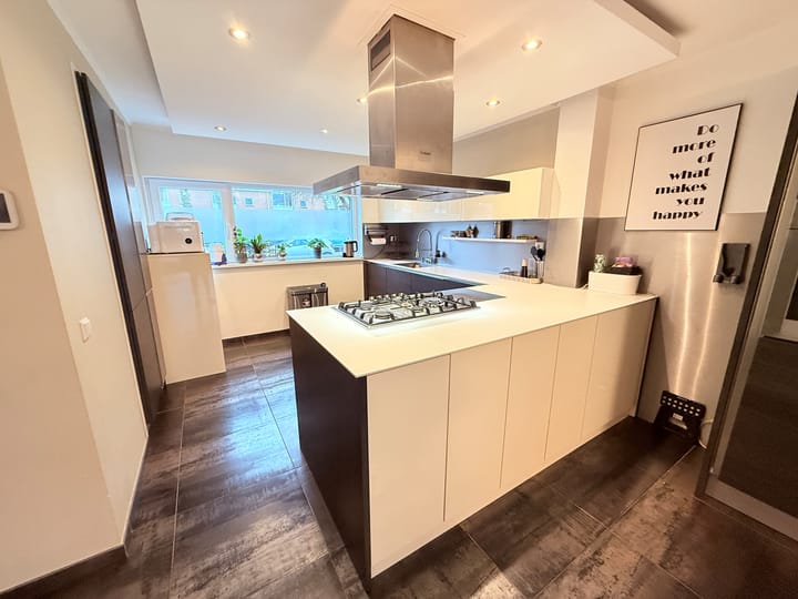 Foto 51 van Loethoelilaan 74