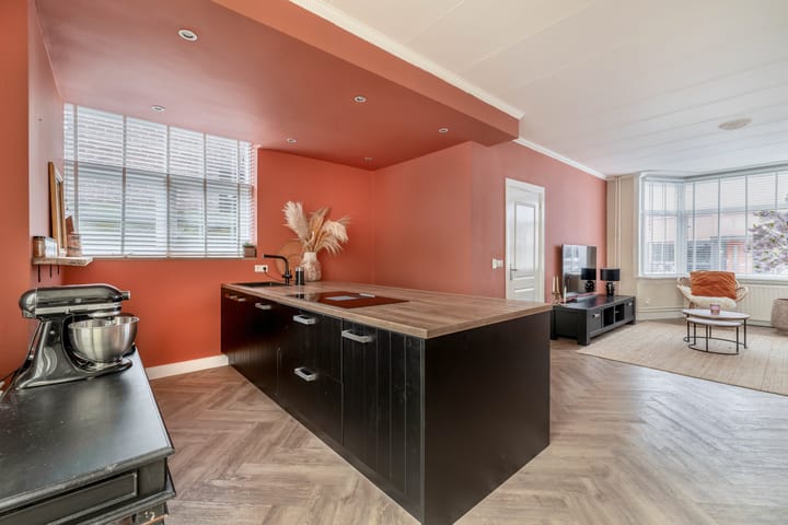 Foto 13 van Julianastraat 38