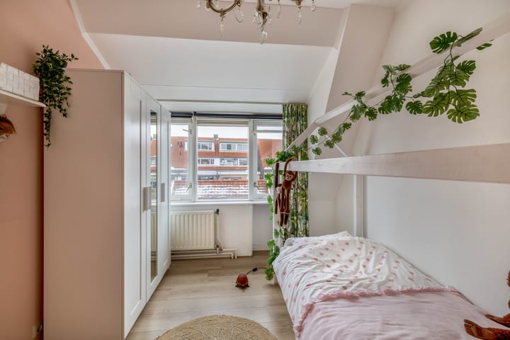 Foto 24 van Julianastraat 38