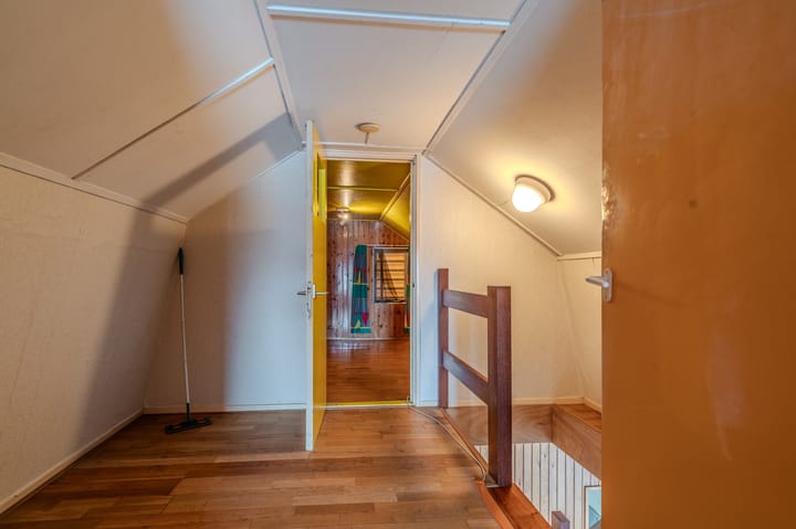 Photo 27 of Esbörgstraat 41