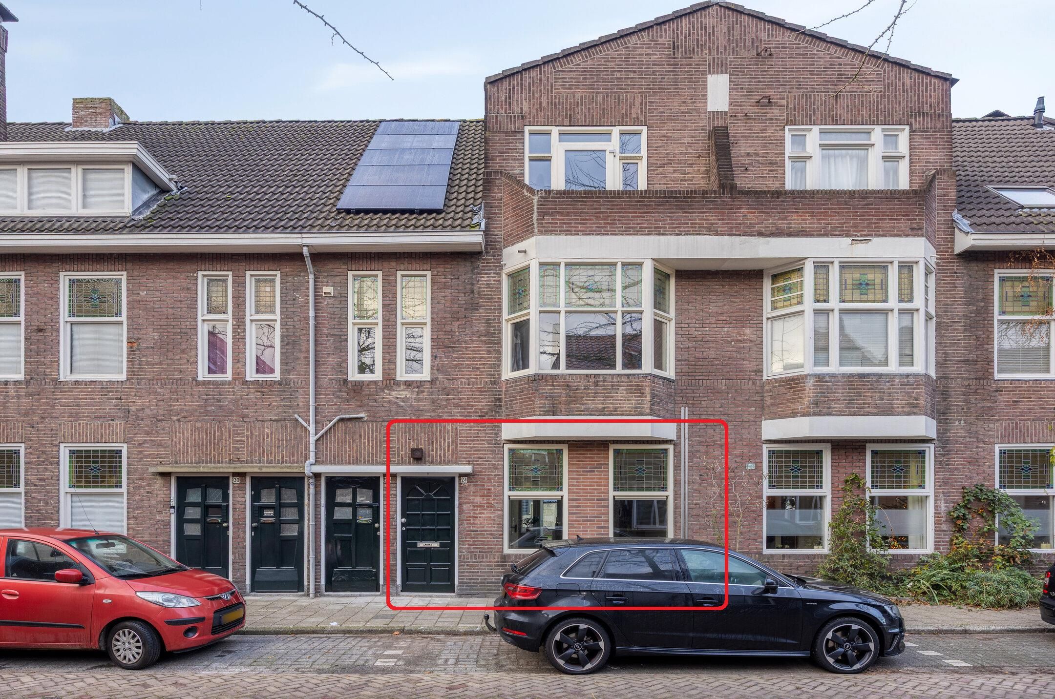 Pastoor Dijkmansstraat 24 