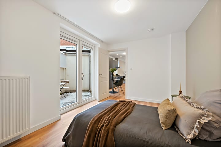 Photo 12 of Miquelstraat 118