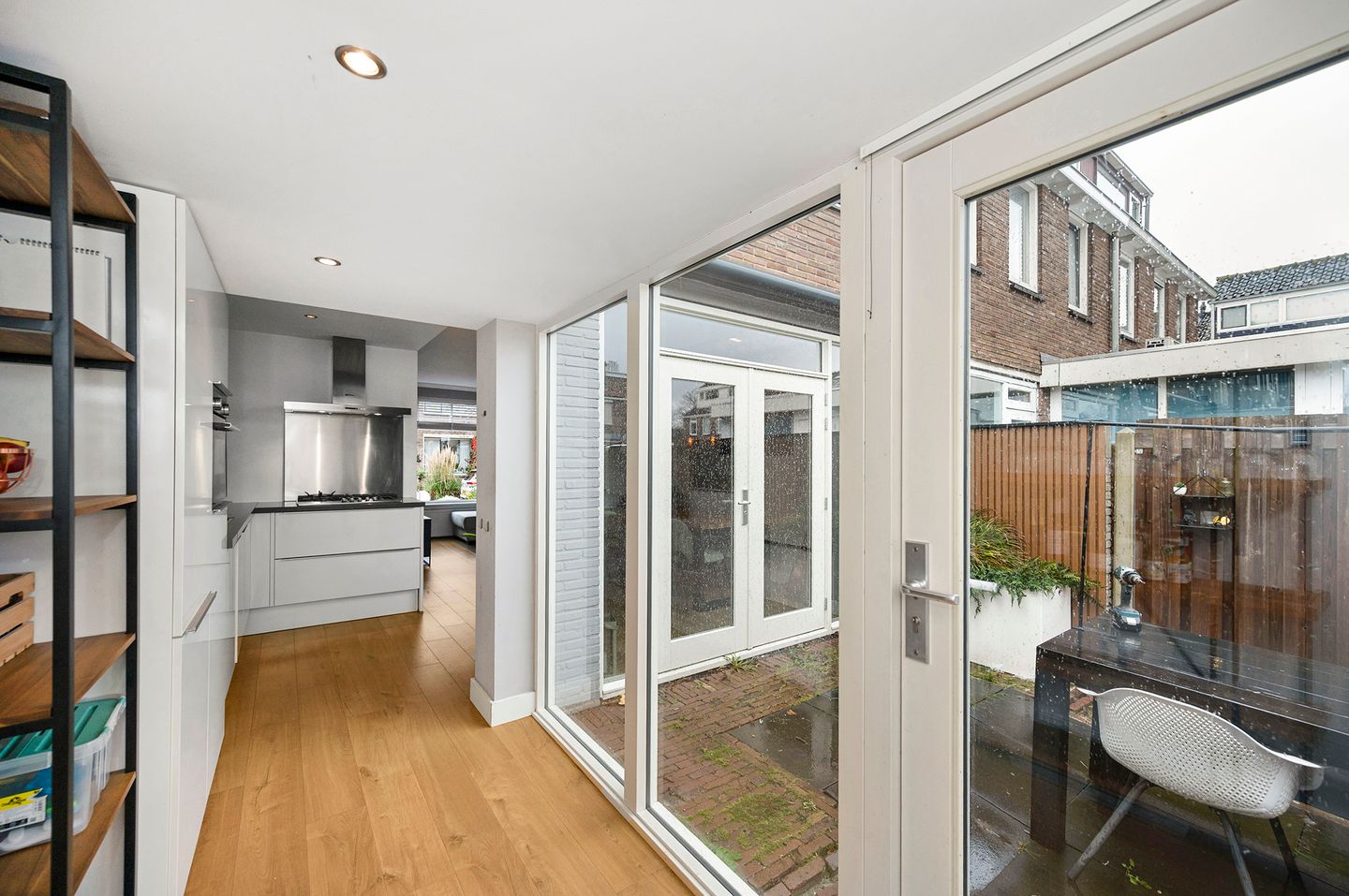 Photo 14 of Cort van der Lindenstraat 44