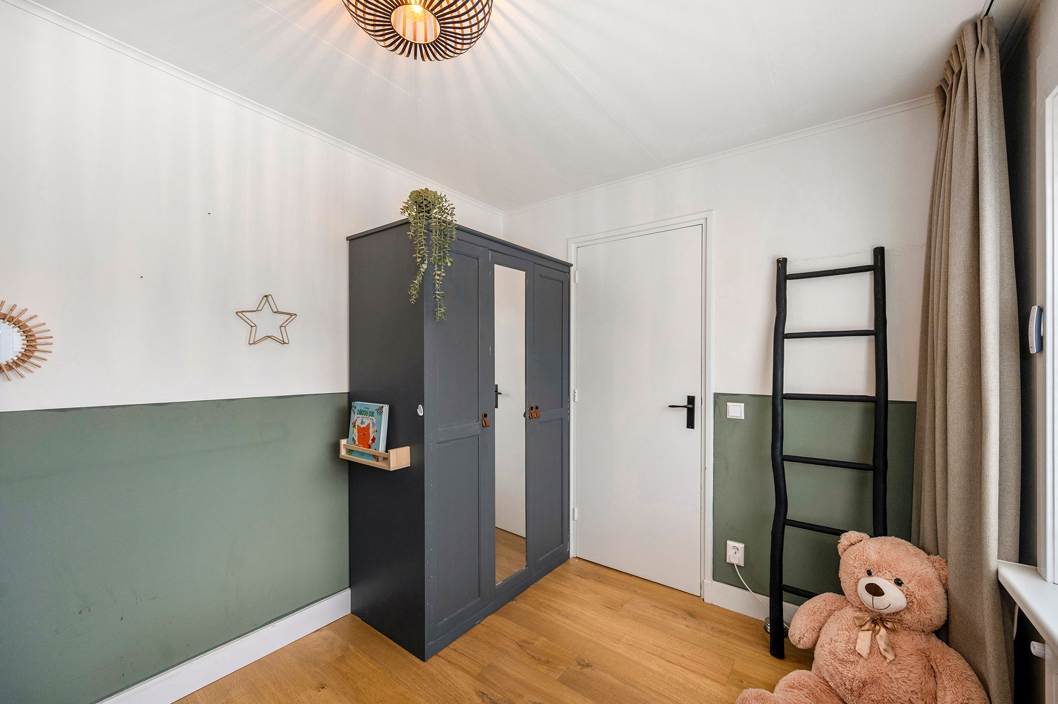 Photo 21 of Cort van der Lindenstraat 44