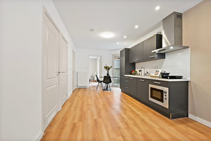 Photo 5 of Miquelstraat 118