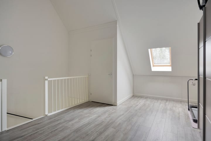 Foto 20 van Baron van Hallstraat 20