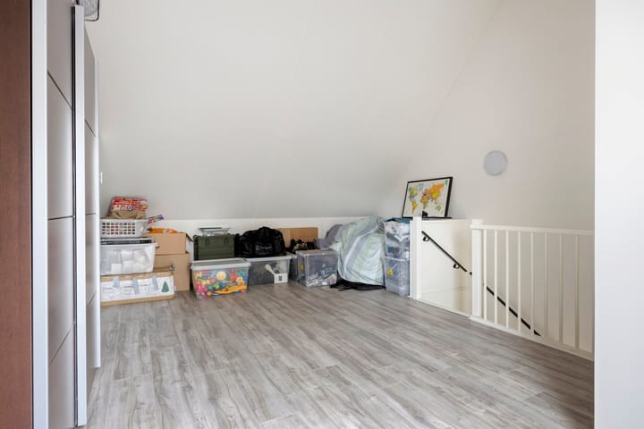 Foto 21 van Baron van Hallstraat 20