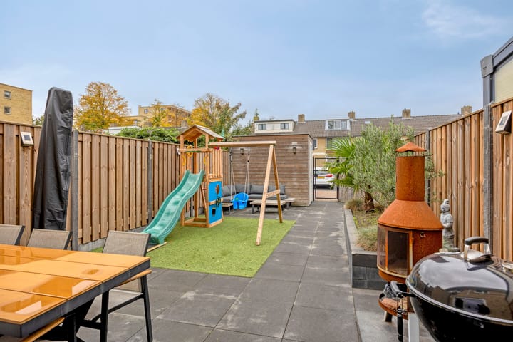 Foto 22 van Baron van Hallstraat 20