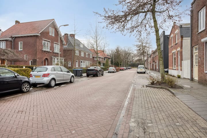 Foto 46 van Nispensestraat 104