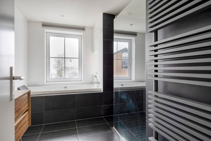 Foto 28 van Nispensestraat 104