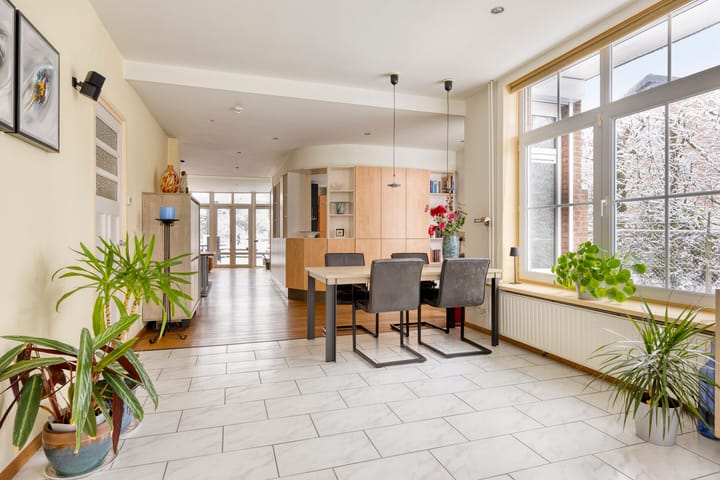 Foto 9 van Nispensestraat 104