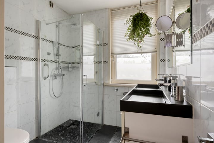 Foto 3 van Den Bult 12