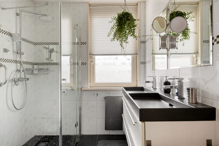 Foto 15 van Den Bult 12