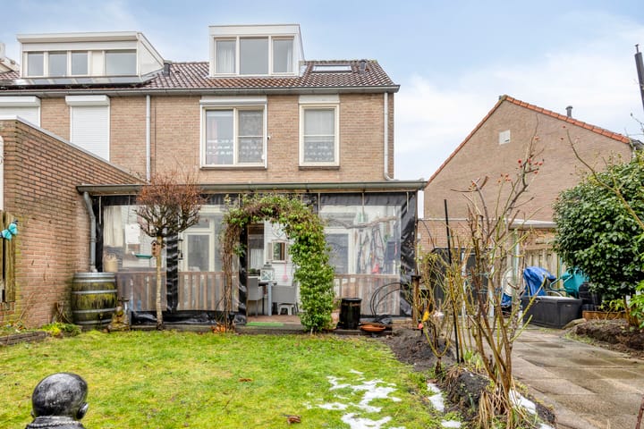 Foto 19 van Den Bult 12