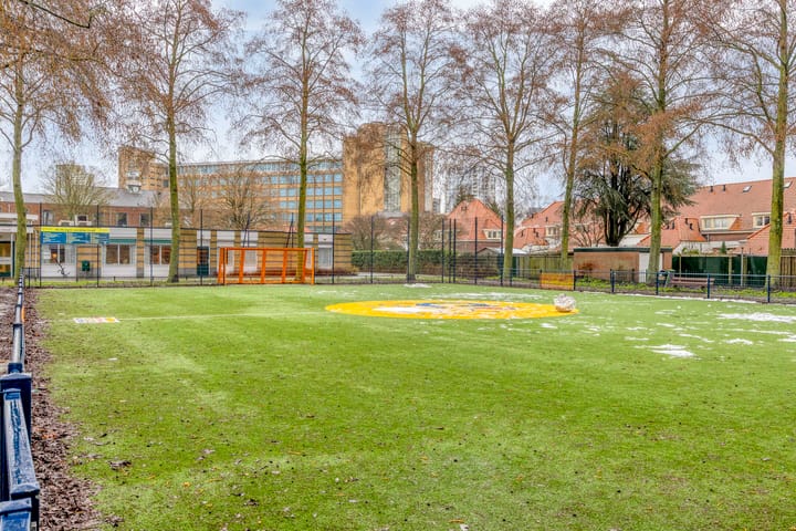 Foto 20 van Den Bult 12