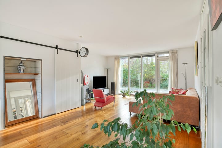 Foto 11 van Cairostraat 54