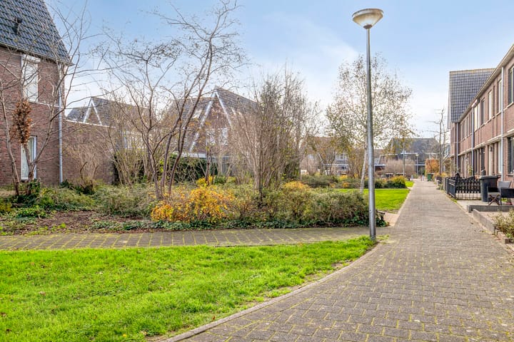 Foto 33 van Cairostraat 54