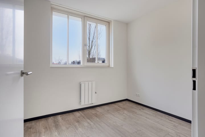 Foto 17 van Cornelis Koemanstraat 15