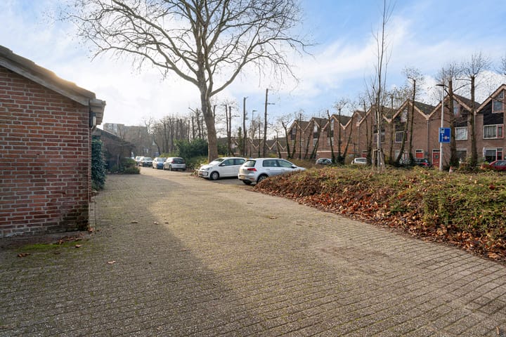 Foto 43 van Staringhove 12