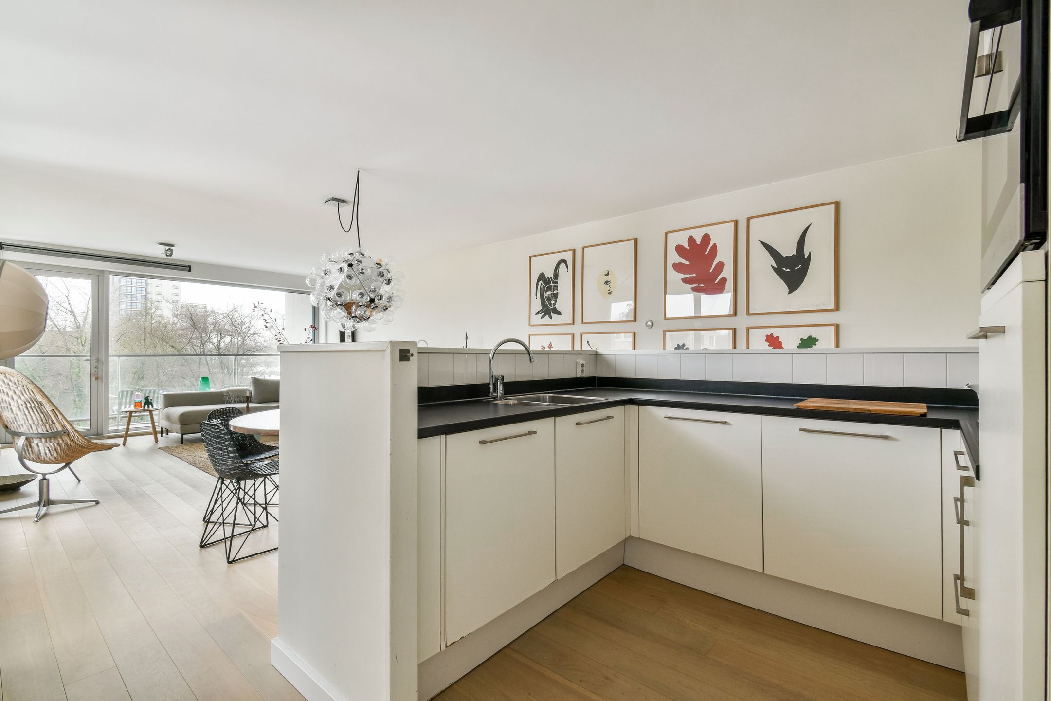 Photo 9 of IJdoornlaan 831