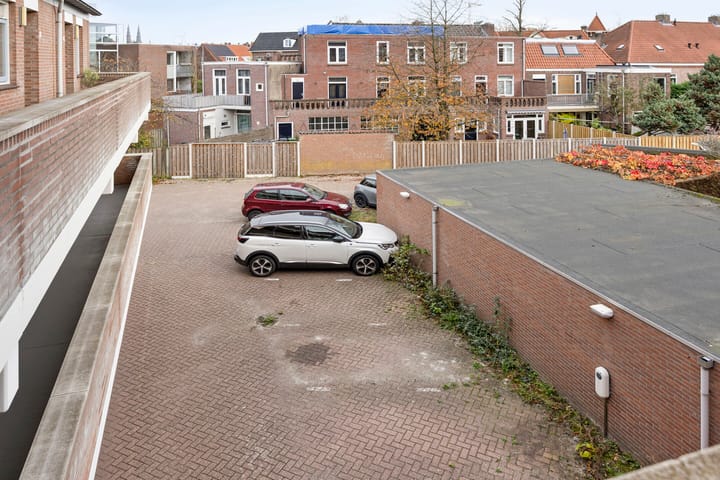 Photo 19 of Lodewijk Napoleonplein 30