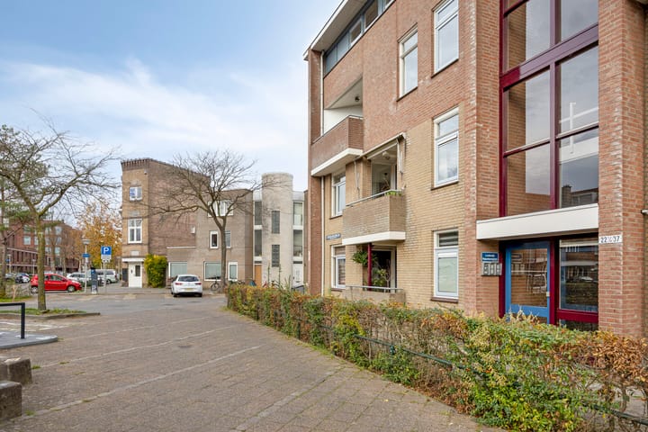 Photo 25 of Lodewijk Napoleonplein 30