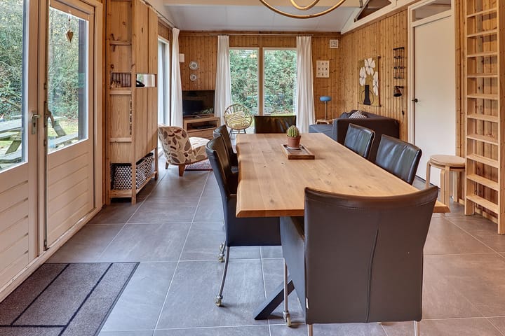 Foto 12 van Parallelweg 26-145