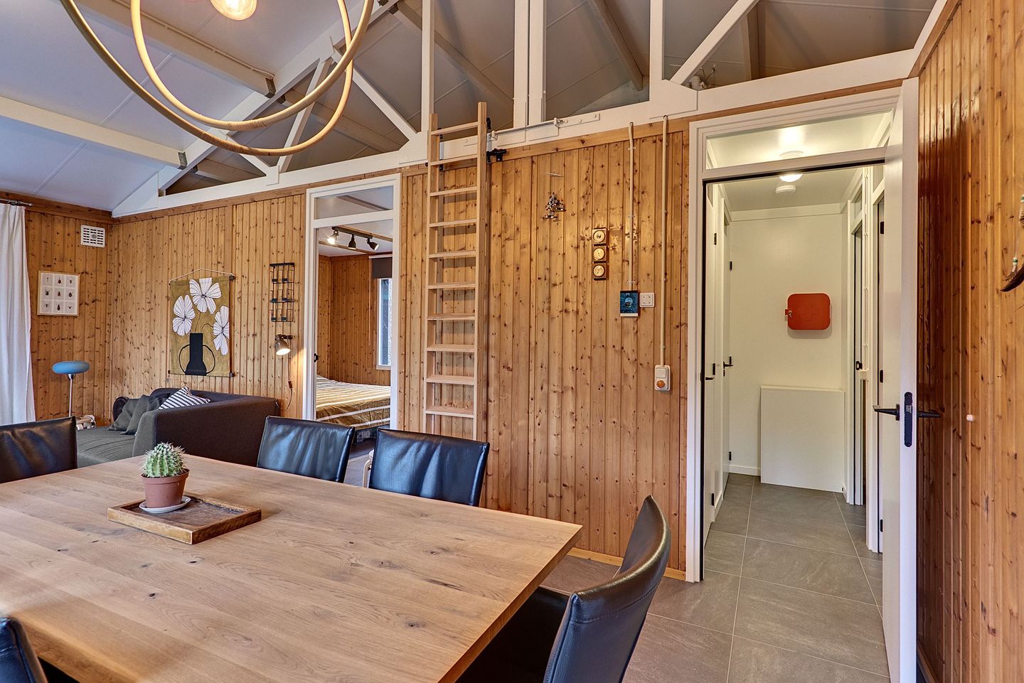 Foto 20 van Parallelweg 26-145