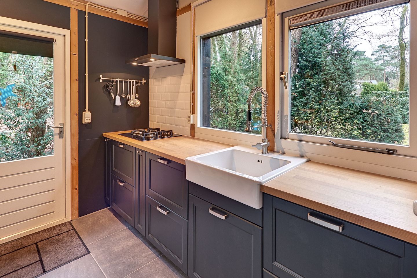 Foto 4 van Parallelweg 26-145